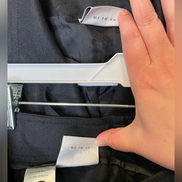 Akris Punto Two Piece Black Wool Blazer Jacket Top & Pant Set Size US 8 - Picture 8 of 9